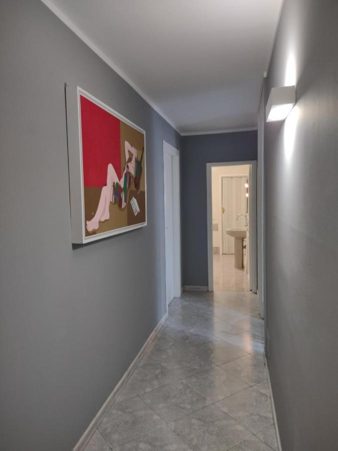 Central Apartment A Due Passi Dal Porto ปาแลร์โม ภายนอก รูปภาพ
